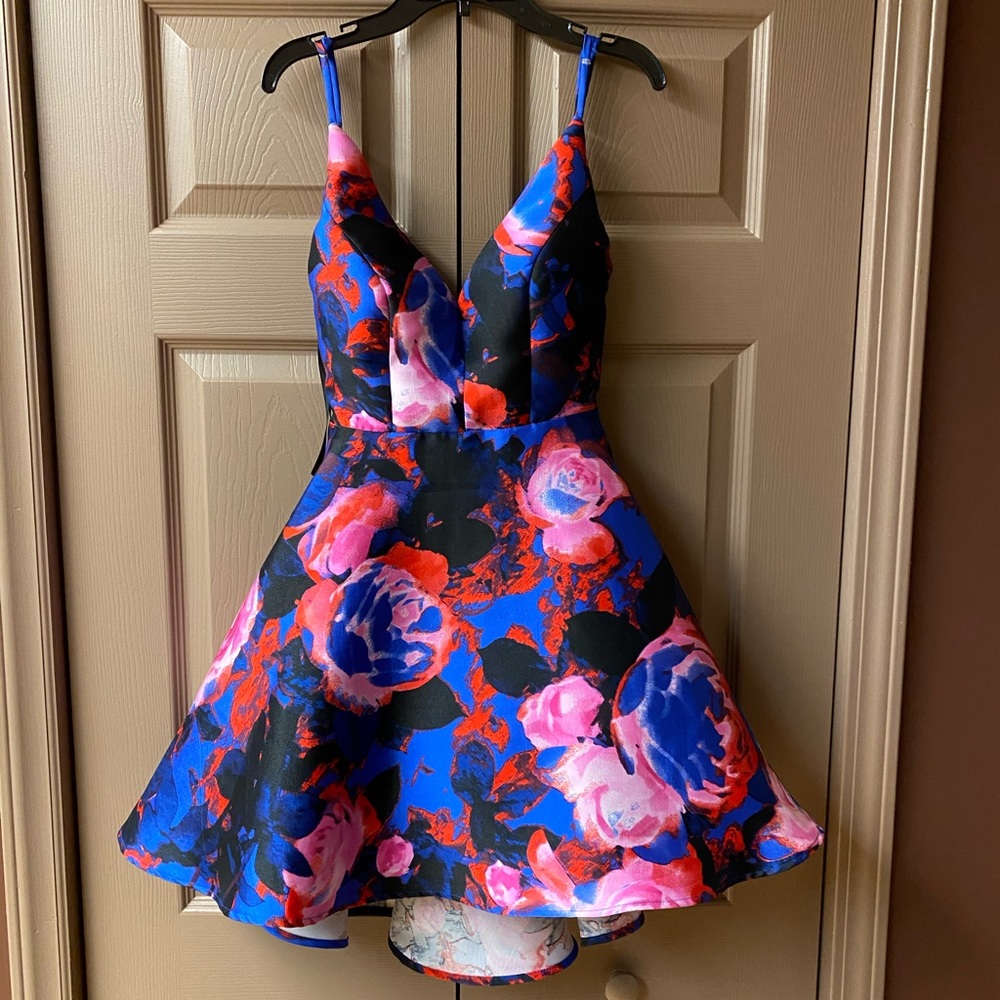 Dress with floral print